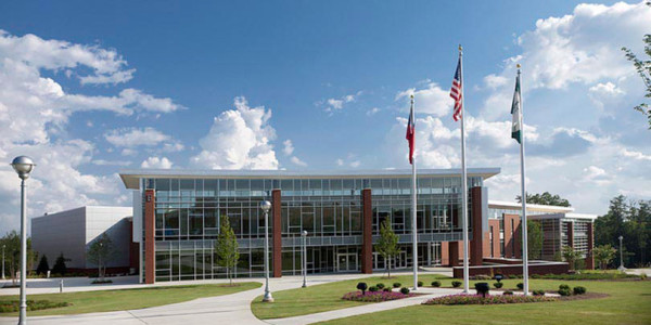 Georgia Gwinnett College Student Center – Reeves Young